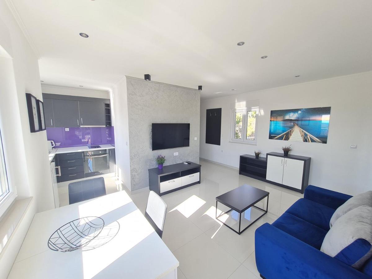 Apartments Pivac Макарська Екстер'єр фото